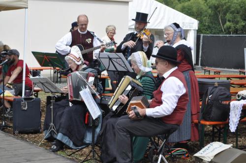 Musikgruppe an der Arena