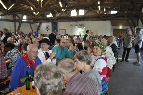 Bierzeltstimmung in Battenberg.